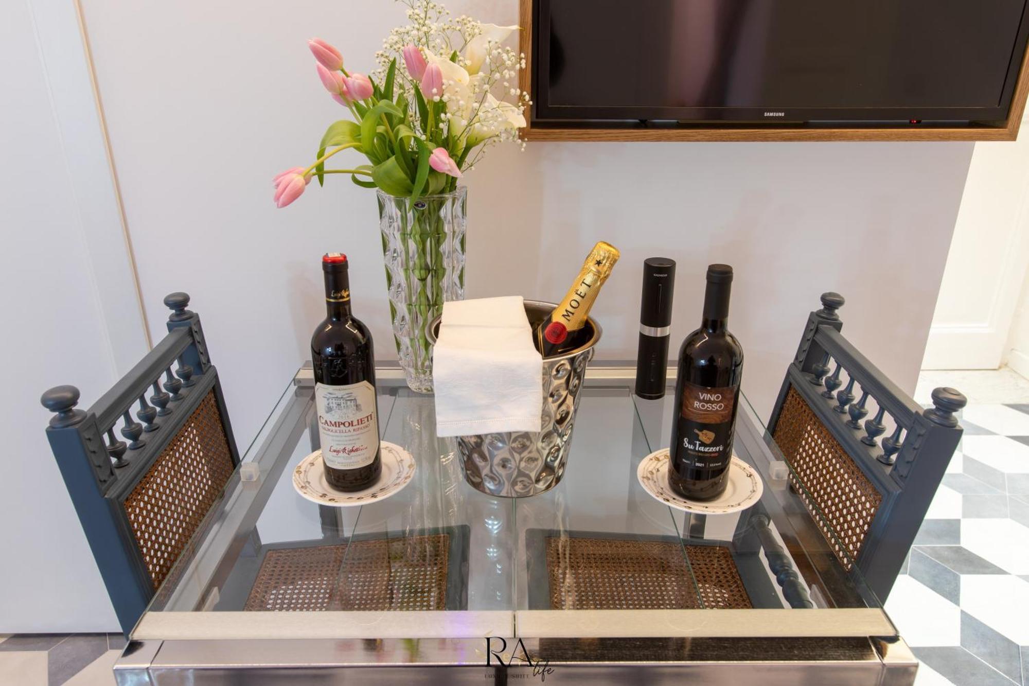Cava deʼ Tirreni Rea Life Luxury Suite מראה חיצוני תמונה